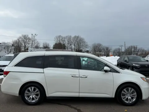 More photos of 2016 Honda Odyssey EX-L Minivan 4D at Drivemax, CT