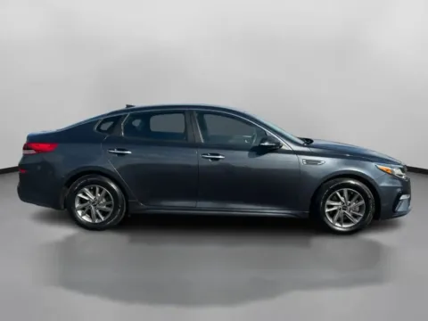 More photos of 2020 Kia Optima LX Sedan 4D at Drivemax, CT