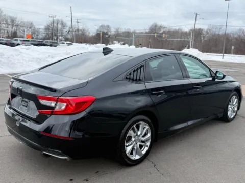 More photos of 2019 Honda Accord LX Sedan 4D at Drivemax, CT