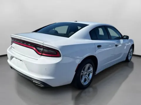 More photos of 2019 Dodge Charger SXT Sedan 4D at Drivemax, CT