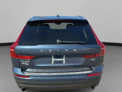 More photos of 2019 Volvo XC60 T5 Momentum Sport Utility 4D at Drivemax, CT