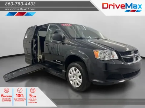 Black 2018 Dodge Grand Caravan Passenger SE Minivan 4D for sale in Manchester, CT