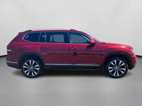 More photos of 2019 Volkswagen Atlas SEL Premium 4Motion Sport Utility 4D at Drivemax, CT