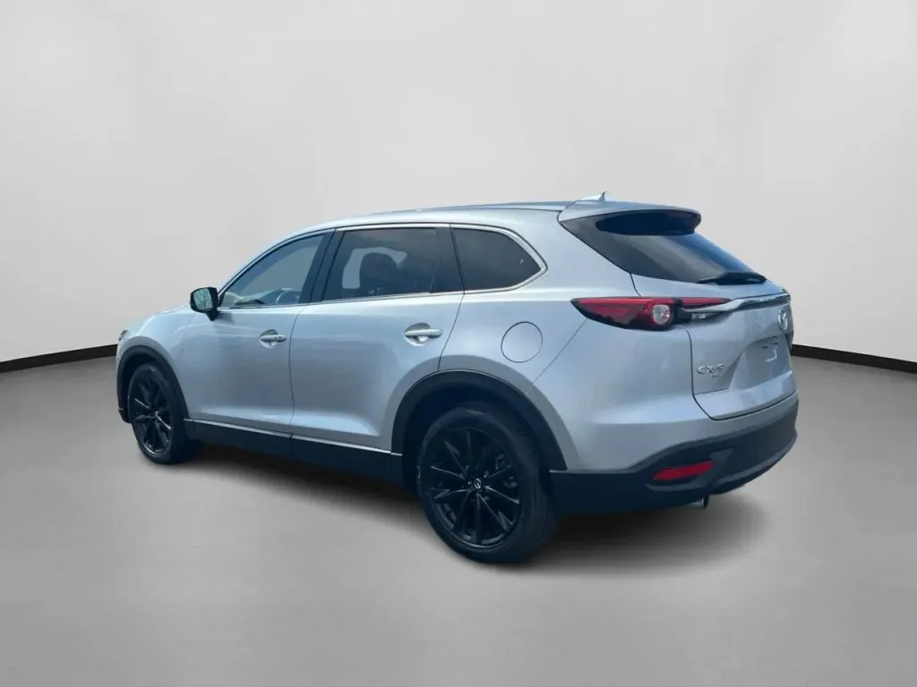 2023 Mazda CX-9 Touring Plus - Photo 13