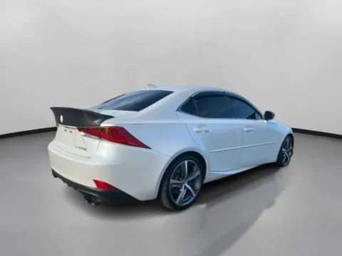 More photos of 2018 Lexus IS 300 Sedan 4D at Drivemax, CT