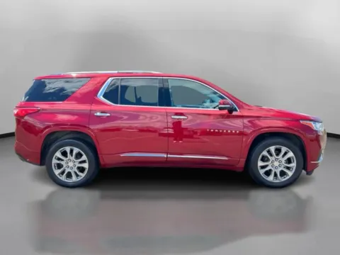 More photos of 2018 Chevrolet Traverse Premier Sport Utility 4D at Drivemax, CT