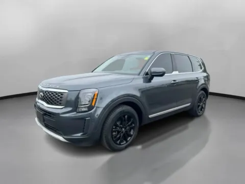 Another view of 2020 Kia Telluride LX Sport Utility 4D for sale in Manchester, CT at Drivemax