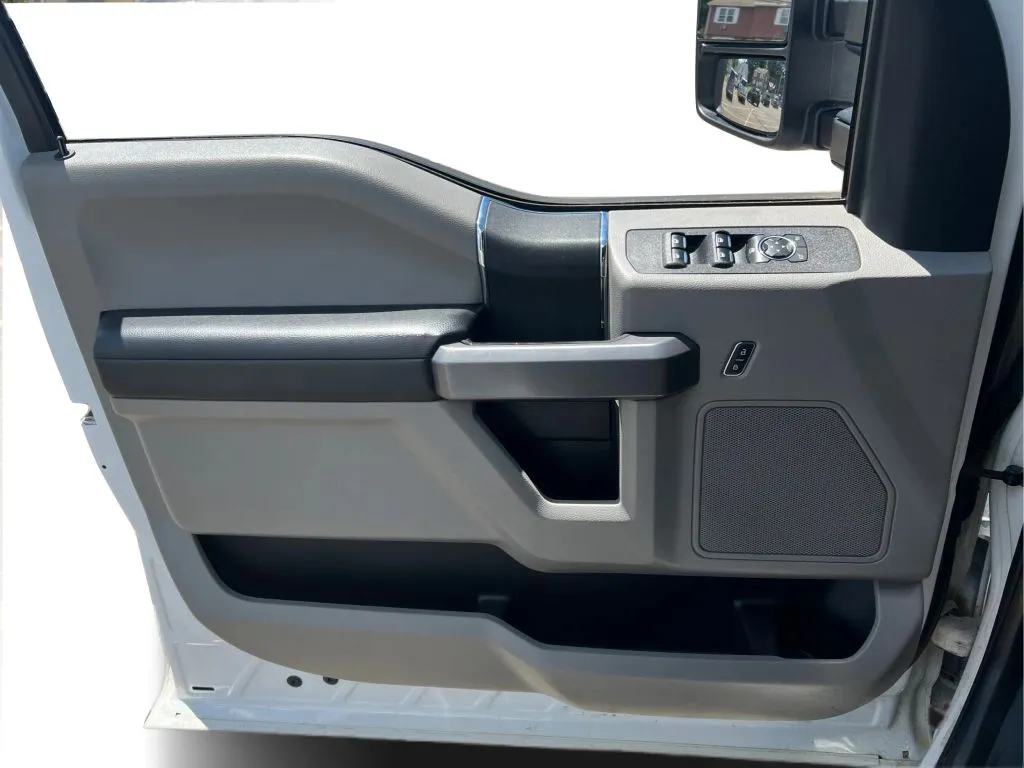 Ford F-250 photo 25