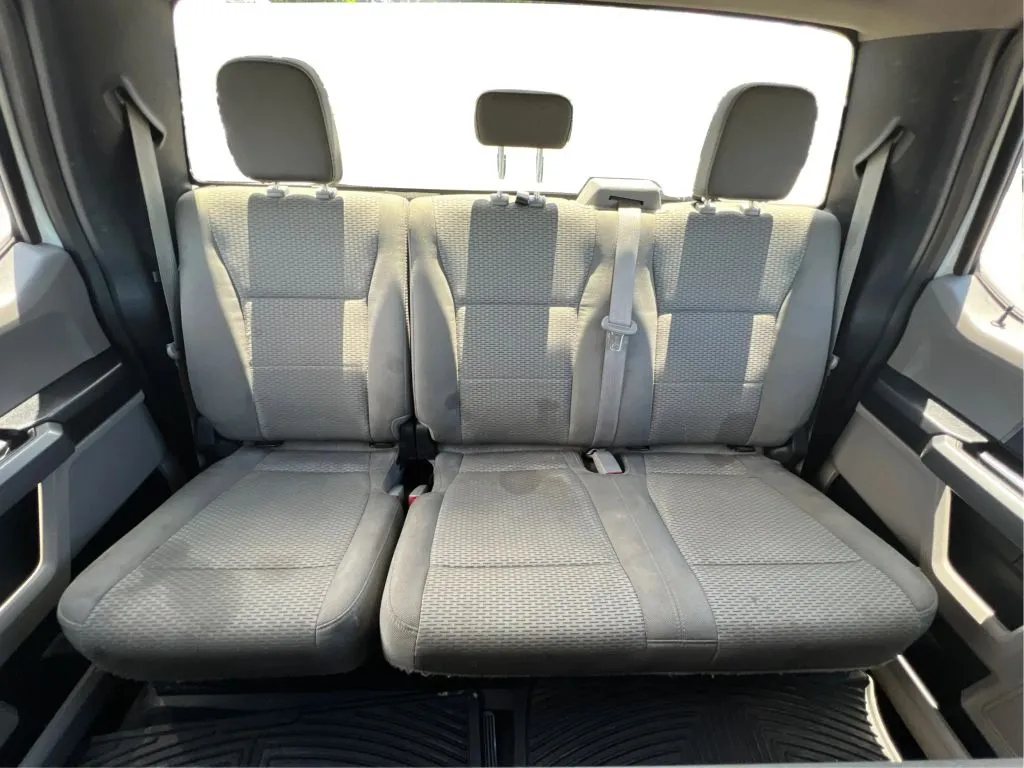 Ford F-250 photo 18
