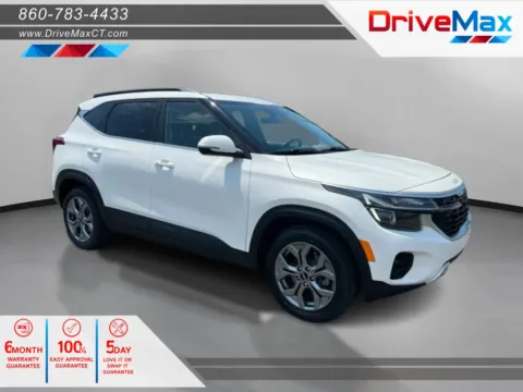 White 2024 Kia Seltos S Sport Utility 4D for sale in Manchester, CT