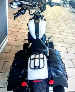More photos of 2022 Indian Motorcycle Chief at Drivemax, CT