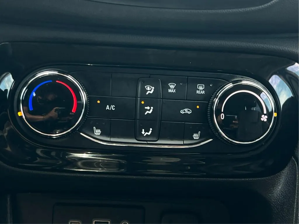 Buick Encore GX photo 37