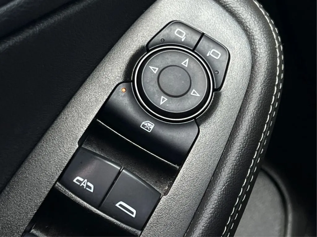 Buick Encore GX photo 43