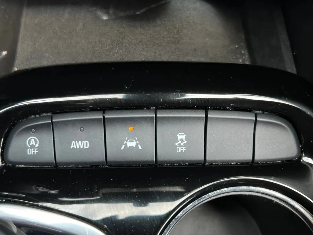 Buick Encore GX photo 40