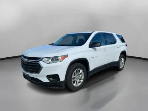 More photos of 2021 Chevrolet Traverse LS Sport Utility 4D at Drivemax, CT