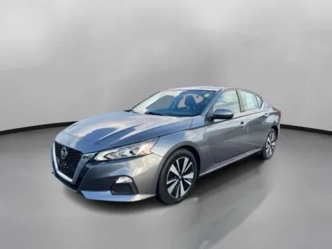 More photos of 2022 Nissan Altima 2.5 SV Sedan 4D at Drivemax, CT