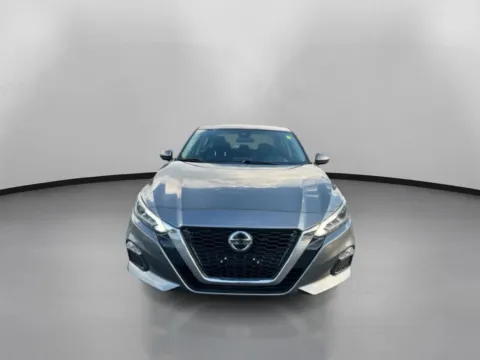Another view of 2022 Nissan Altima 2.5 SV Sedan 4D for sale in Manchester, CT at Drivemax
