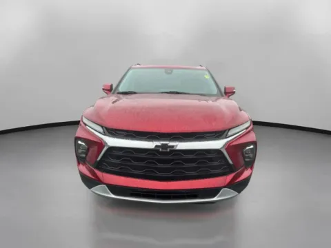 Another view of 2023 Chevrolet Blazer 3LT Sport Utility 4D for sale in Manchester, CT at Drivemax