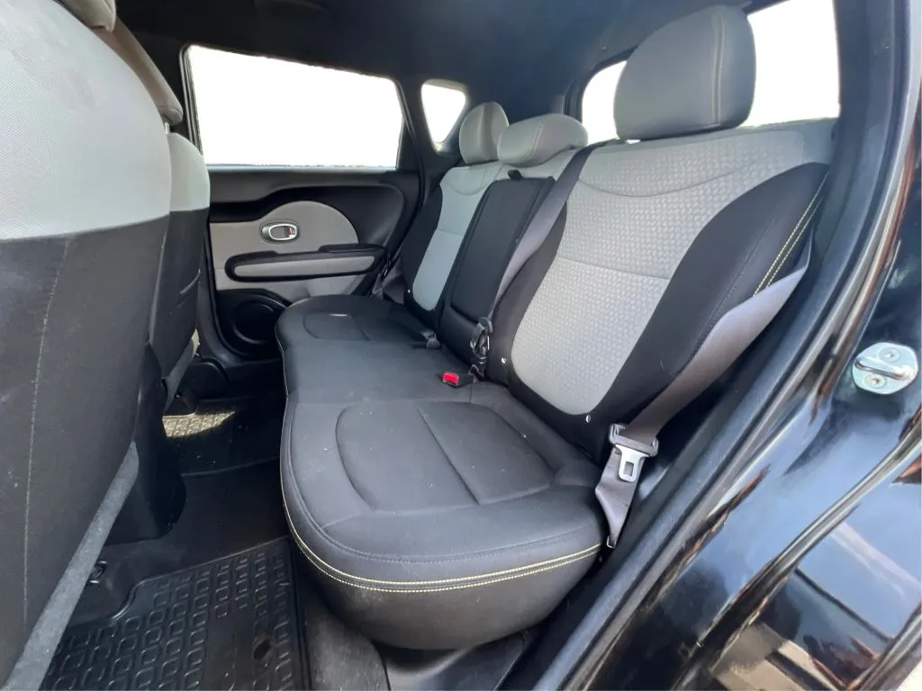 Kia Soul photo 17