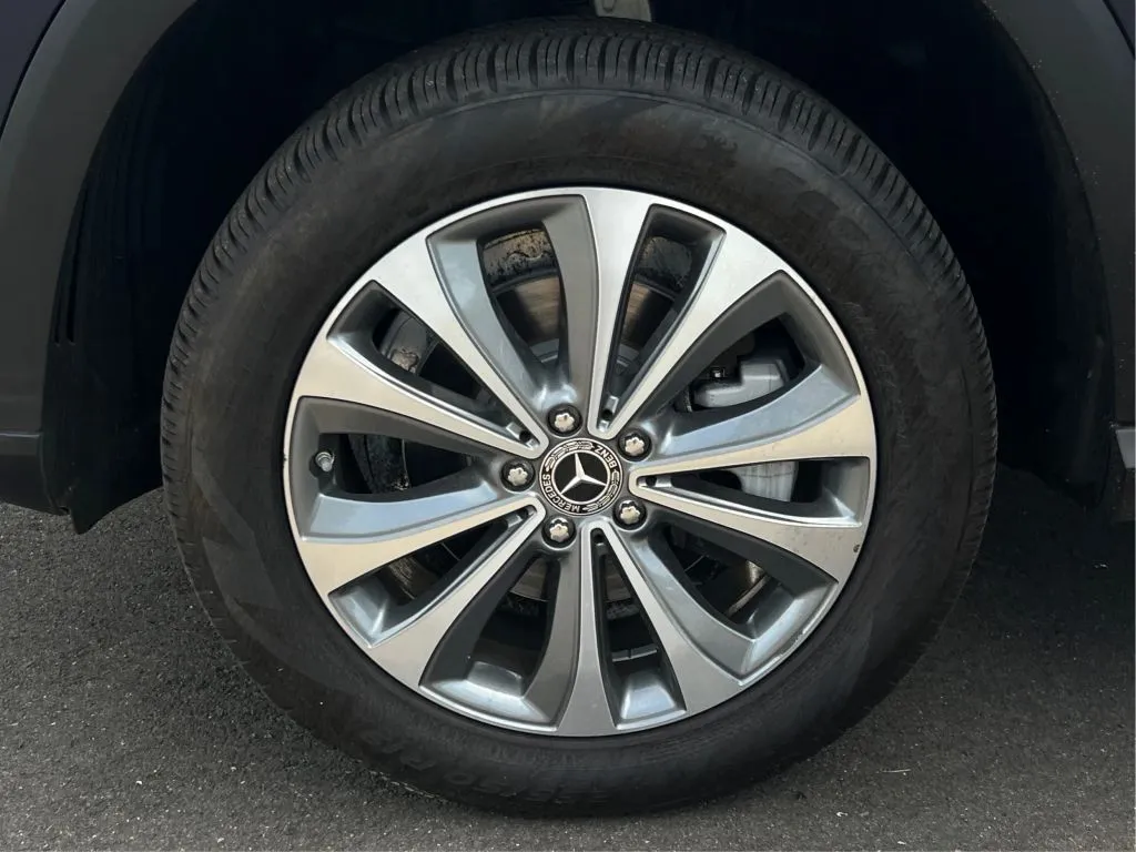 Mercedes-Benz GLE photo 31