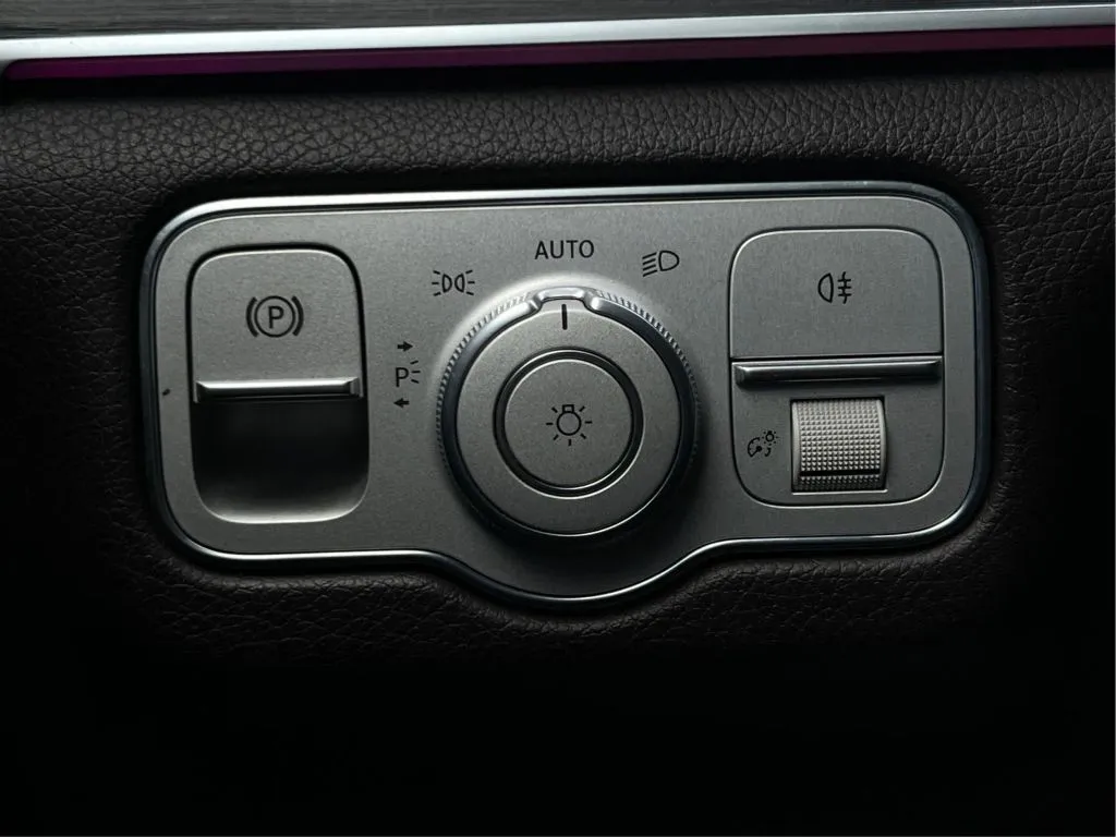 Mercedes-Benz GLE photo 24