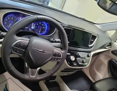 Photos of 2023 Chrysler Pacifica Touring L Van 4D for sale in Manchester, CT at Drivemax