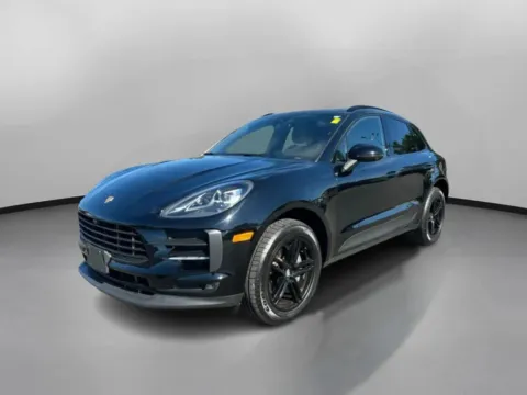 More photos of 2021 Porsche Macan Sport Utility 4D at Drivemax, CT