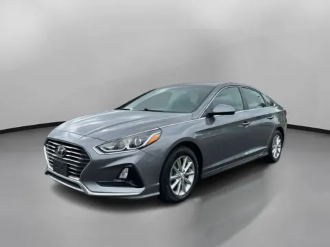 More photos of 2018 Hyaundai Sonata SE at Drivemax, CT
