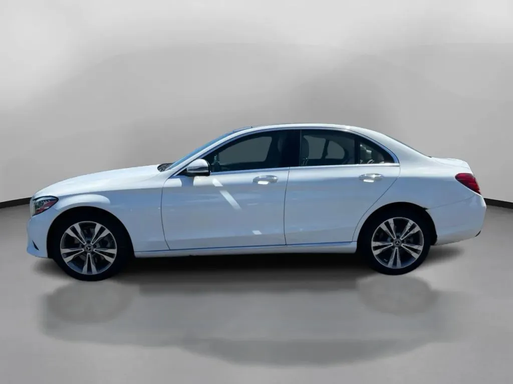Mercedes-Benz C-Class photo 15