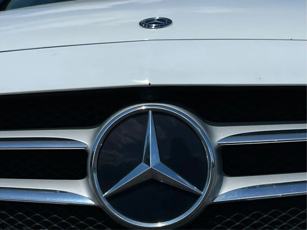 Mercedes-Benz C-Class photo 36