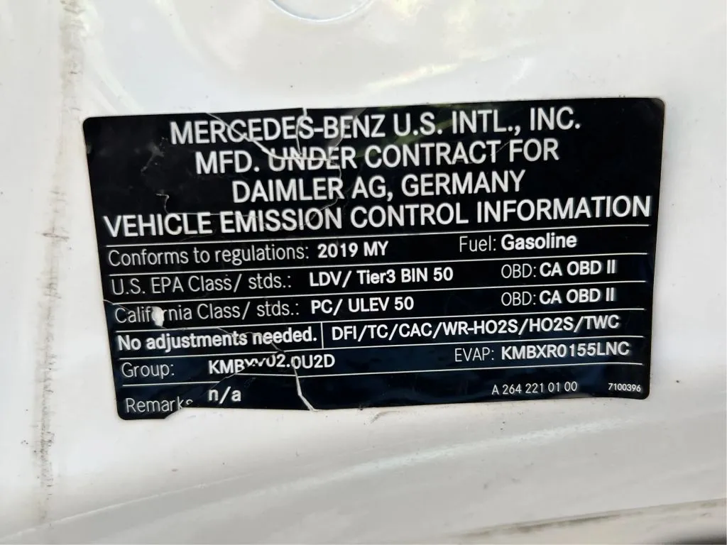Mercedes-Benz C-Class photo 28