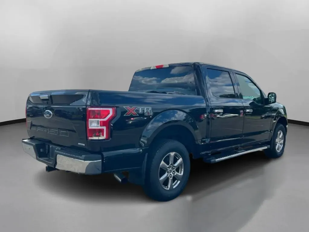 Ford F-150 photo 9