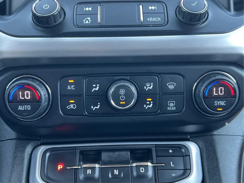GMC Acadia photo 41