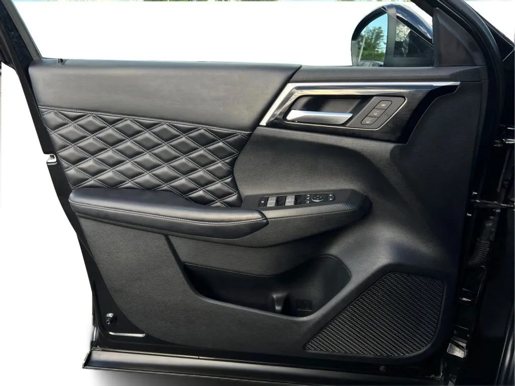2023 Mitsubishi Outlander SEL - Photo 26