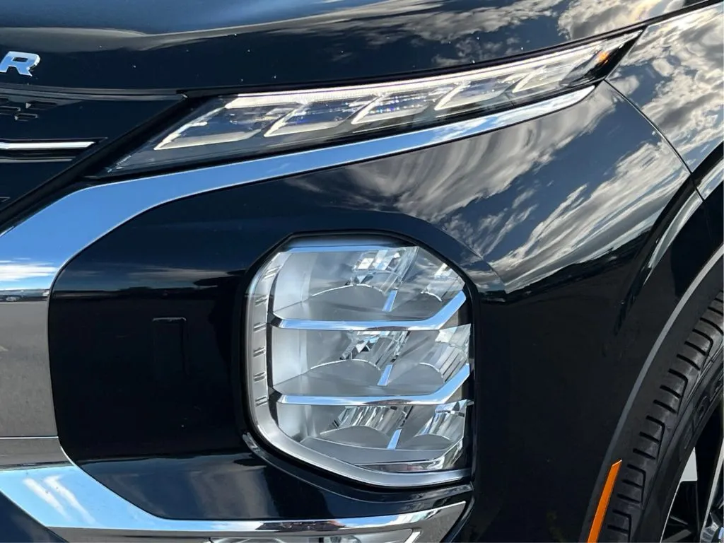 2023 Mitsubishi Outlander SEL - Photo 32