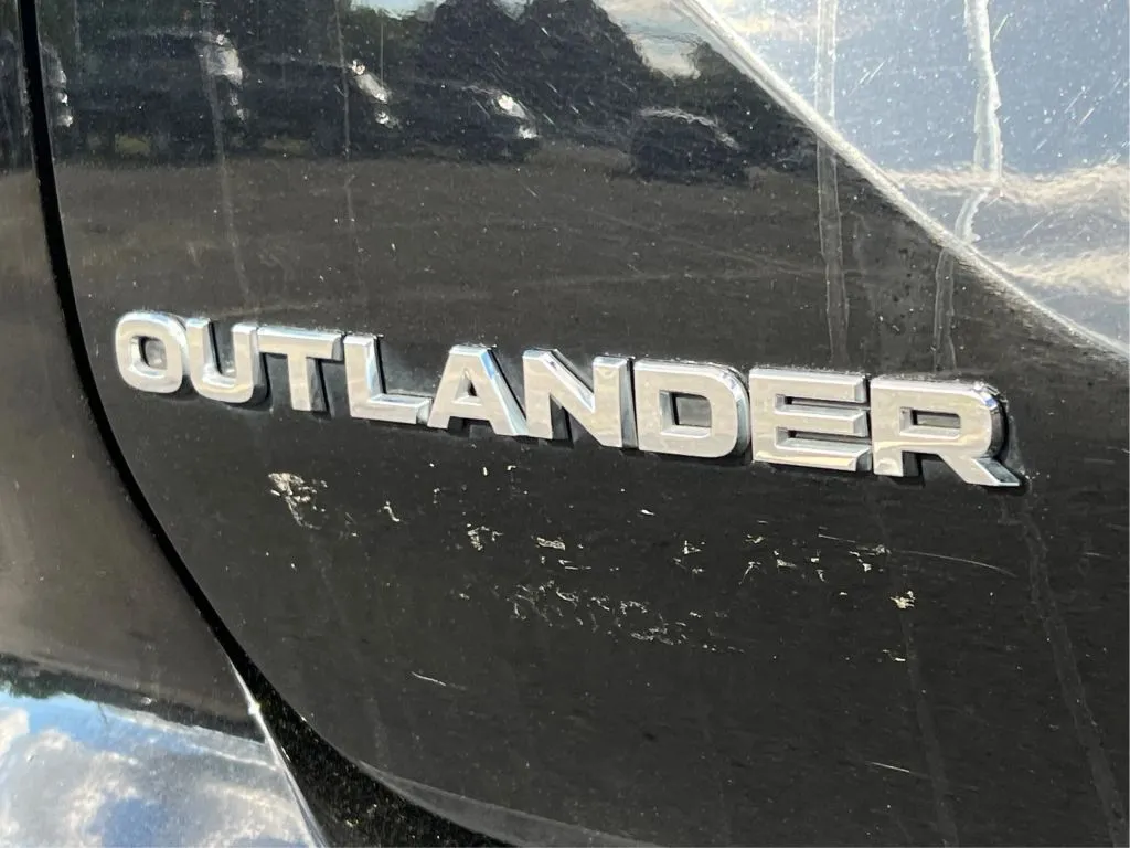 2023 Mitsubishi Outlander SEL - Photo 29