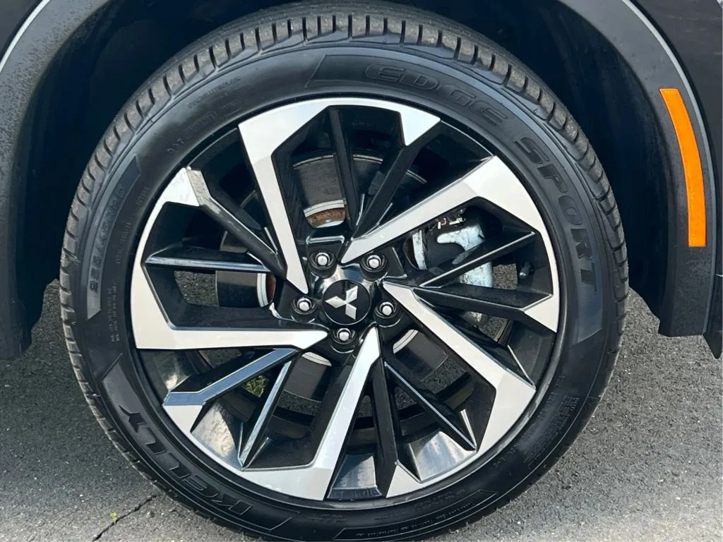 2023 Mitsubishi Outlander SEL - Photo 30