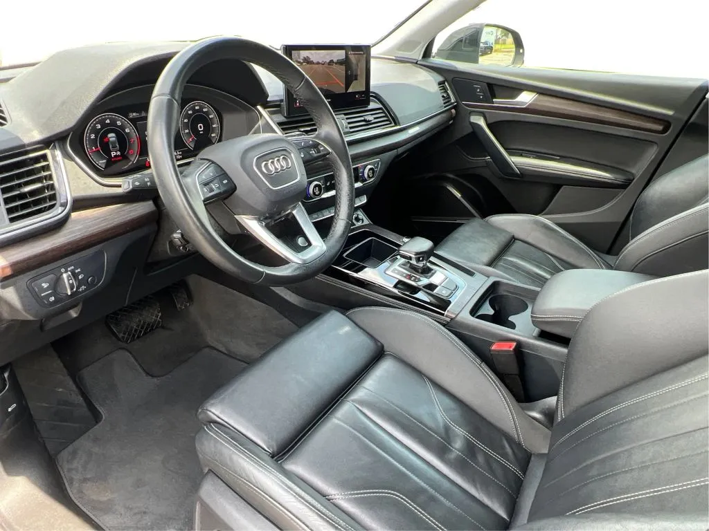 Audi Q5 photo 16