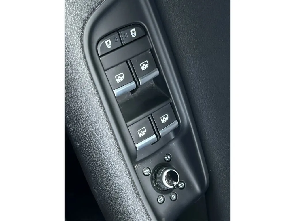 Audi Q7 photo 45