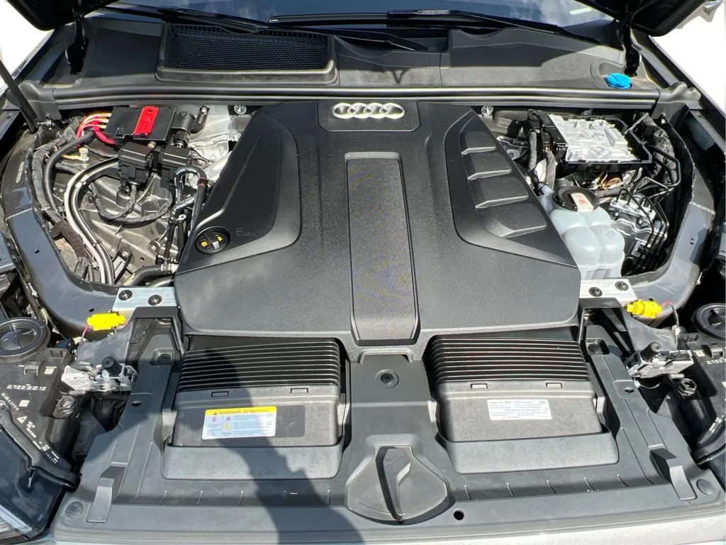 Audi Q7 photo 29