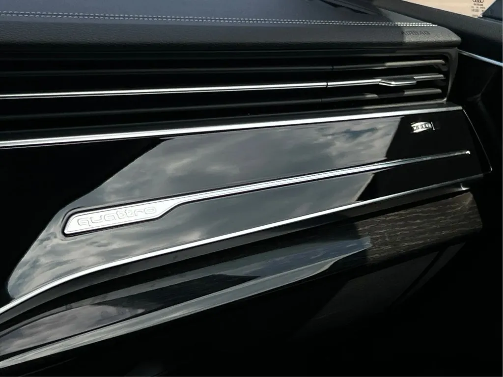 Audi Q7 photo 46