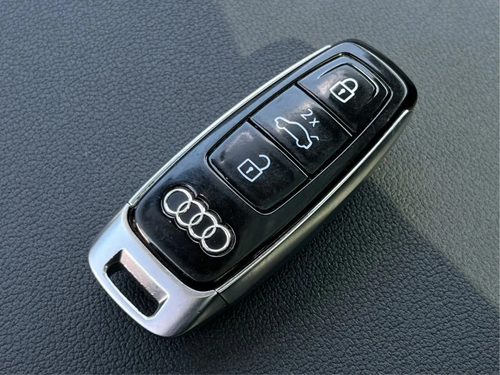 Audi Q7 photo 43