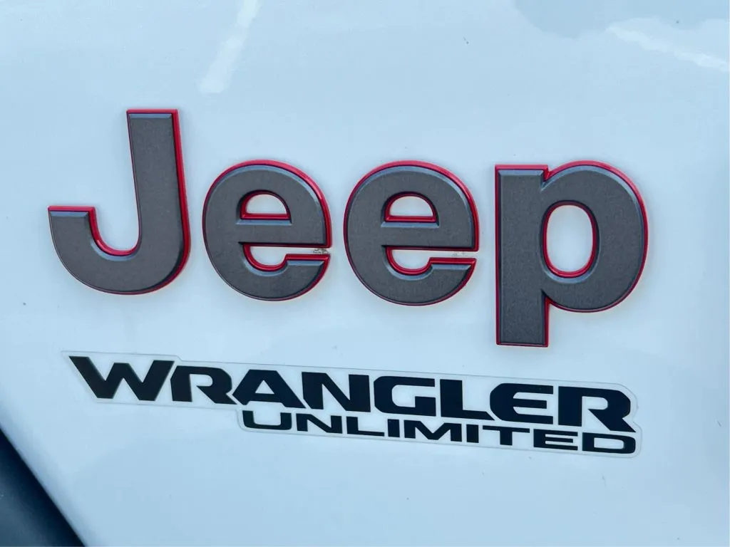 Jeep Wrangler photo 29