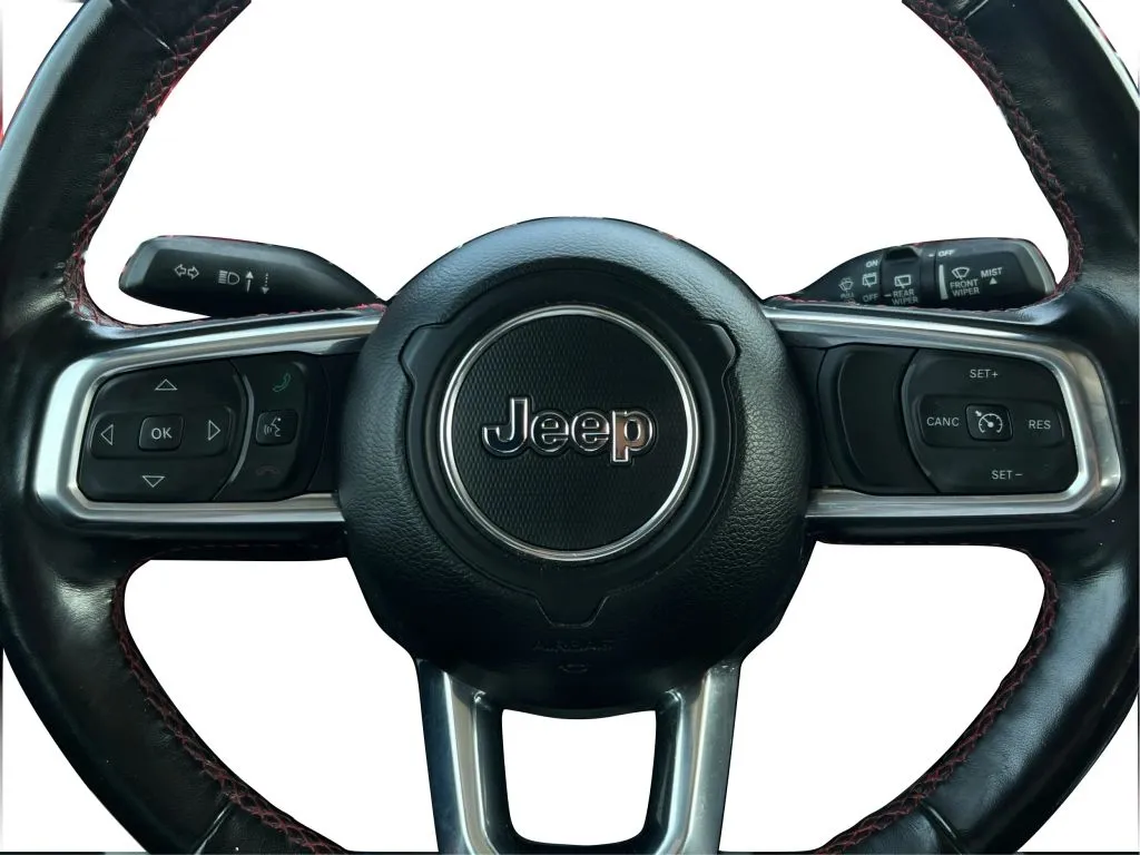 Jeep Wrangler photo 23