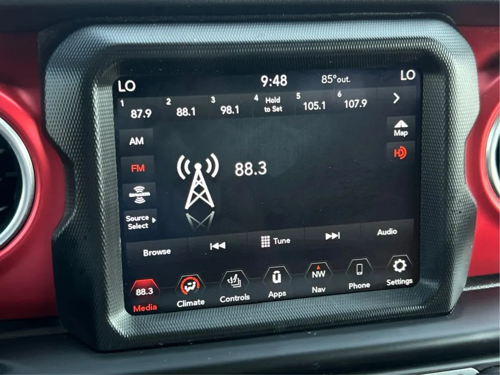Jeep Wrangler photo 20