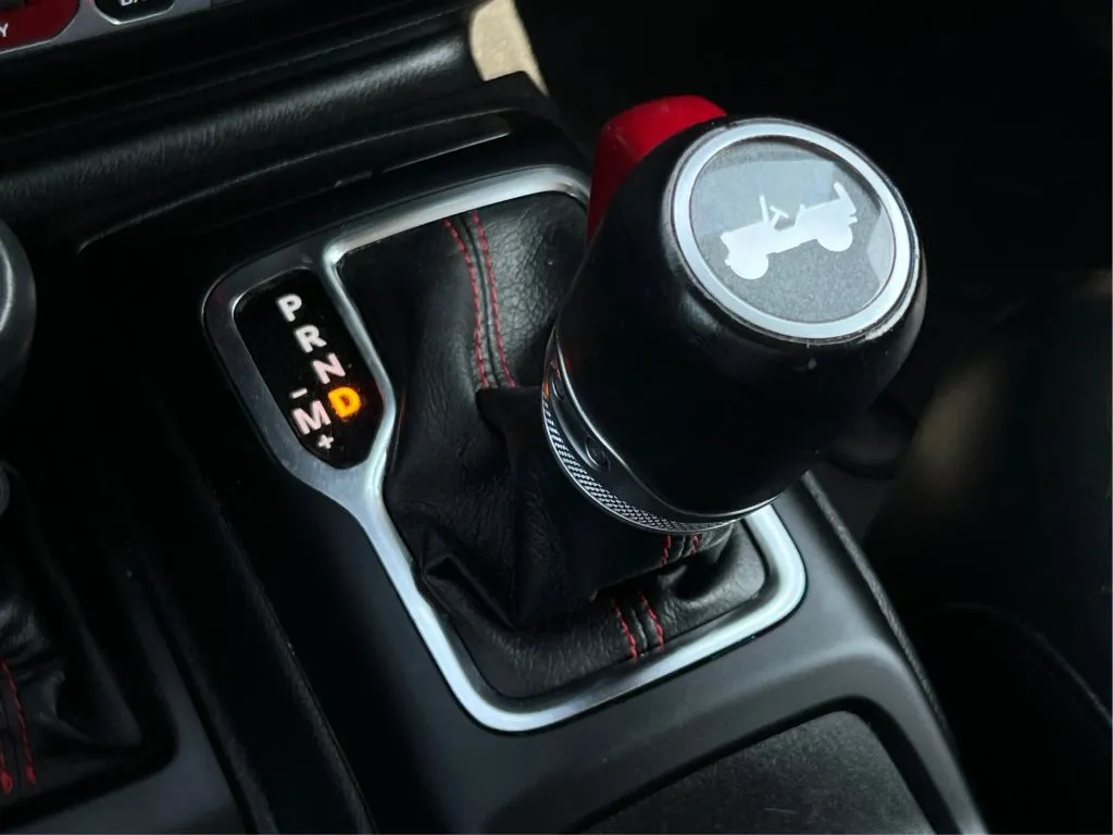 Jeep Wrangler photo 45