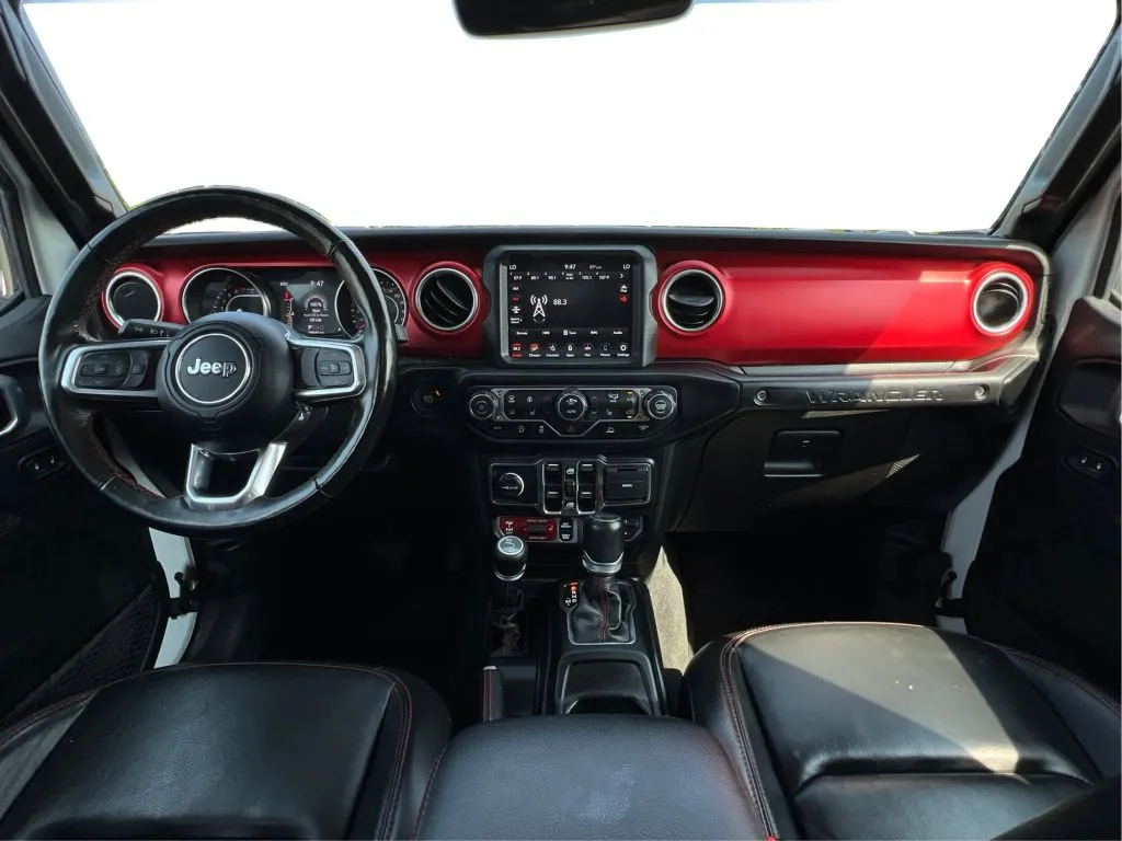 Jeep Wrangler photo 35