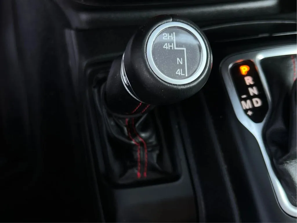 Jeep Wrangler photo 43