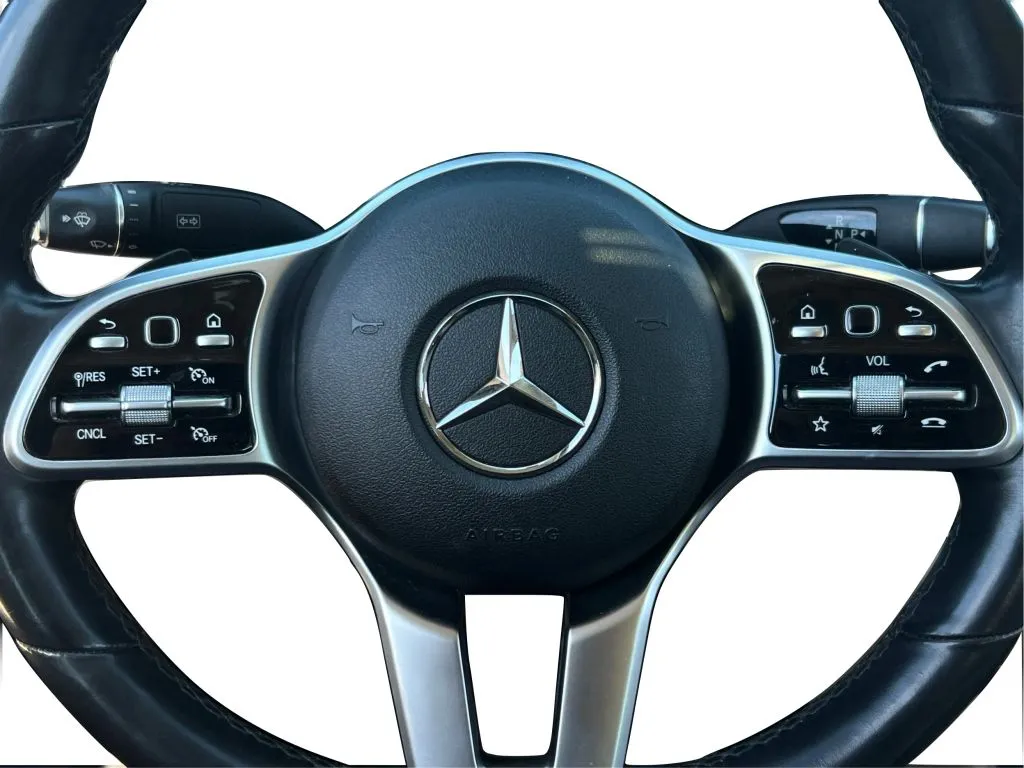 Mercedes-Benz C-Class photo 23
