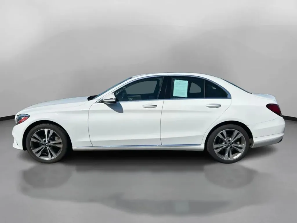 Mercedes-Benz C-Class photo 15